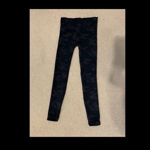 Spanx Camo Leggings, M